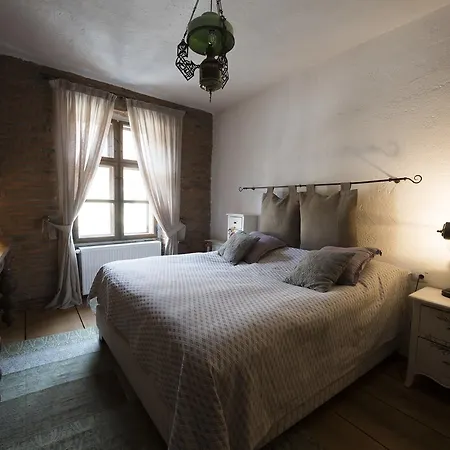 アパートホテル Casa Veche 2*