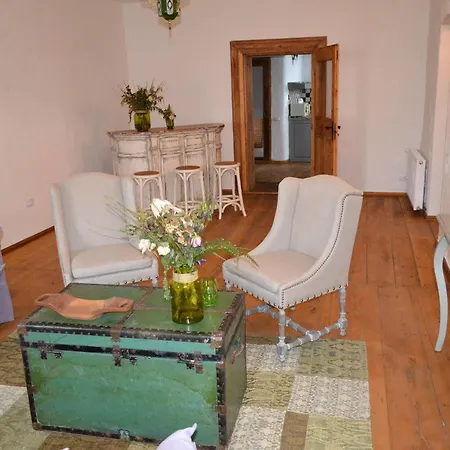 Casa Veche Aparthotel
